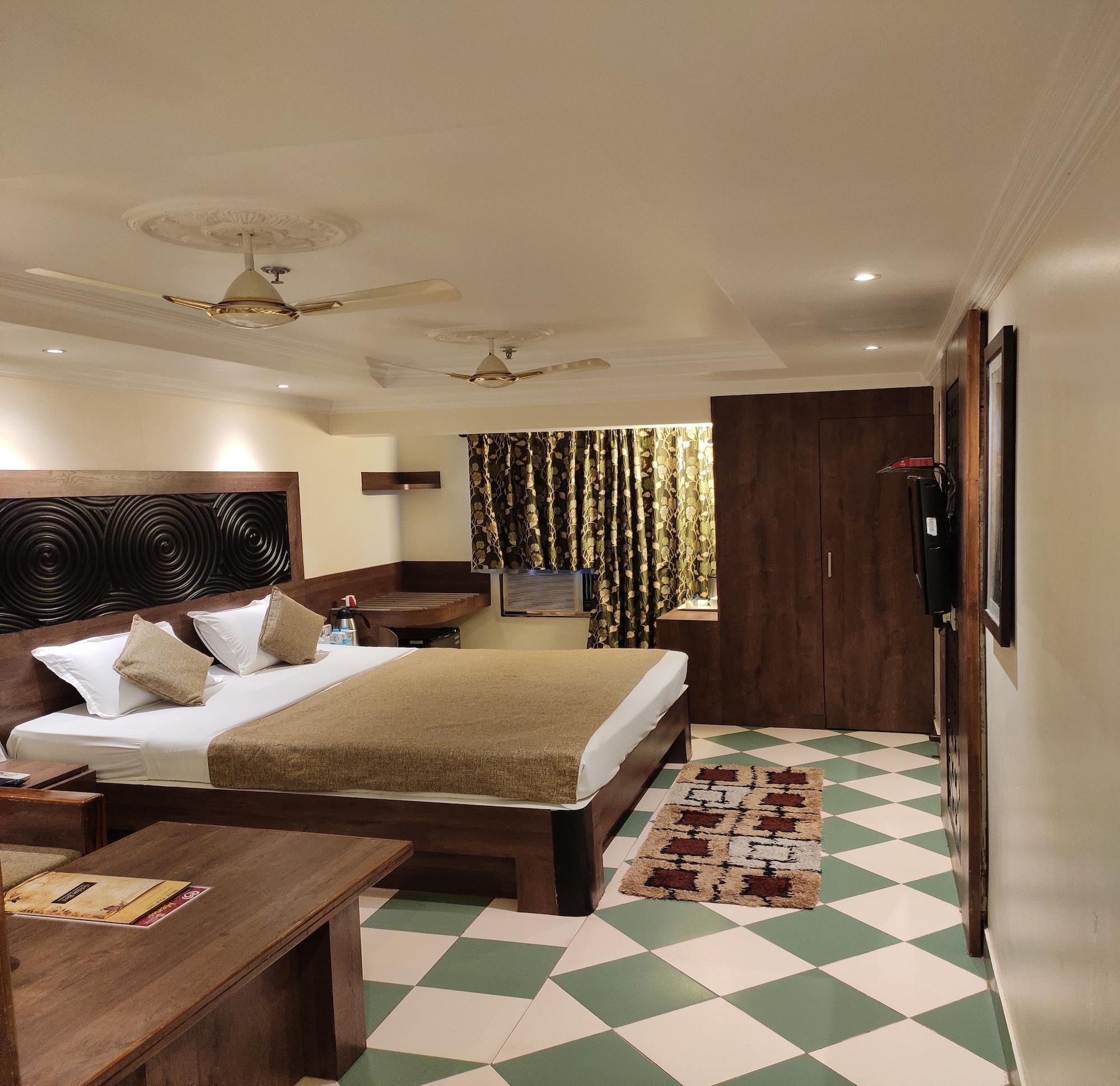 Hotel Pushpak Bhubaneswar Exterior foto