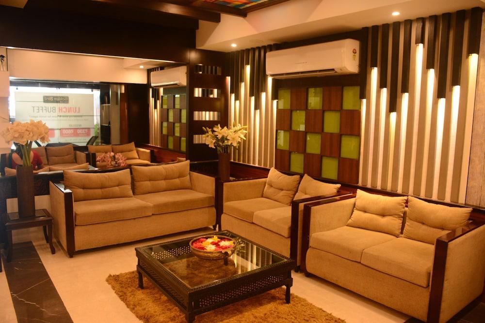 Hotel Pushpak Bhubaneswar Exterior foto