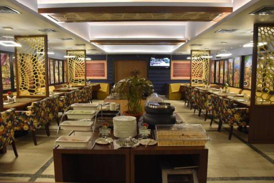 Hotel Pushpak Bhubaneswar Exterior foto