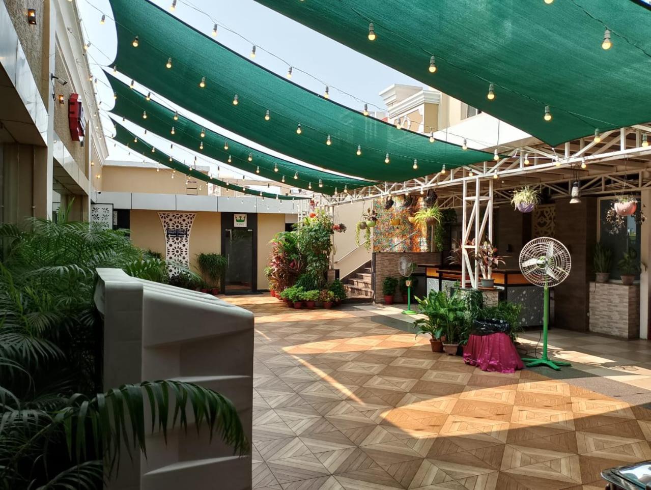 Hotel Pushpak Bhubaneswar Exterior foto