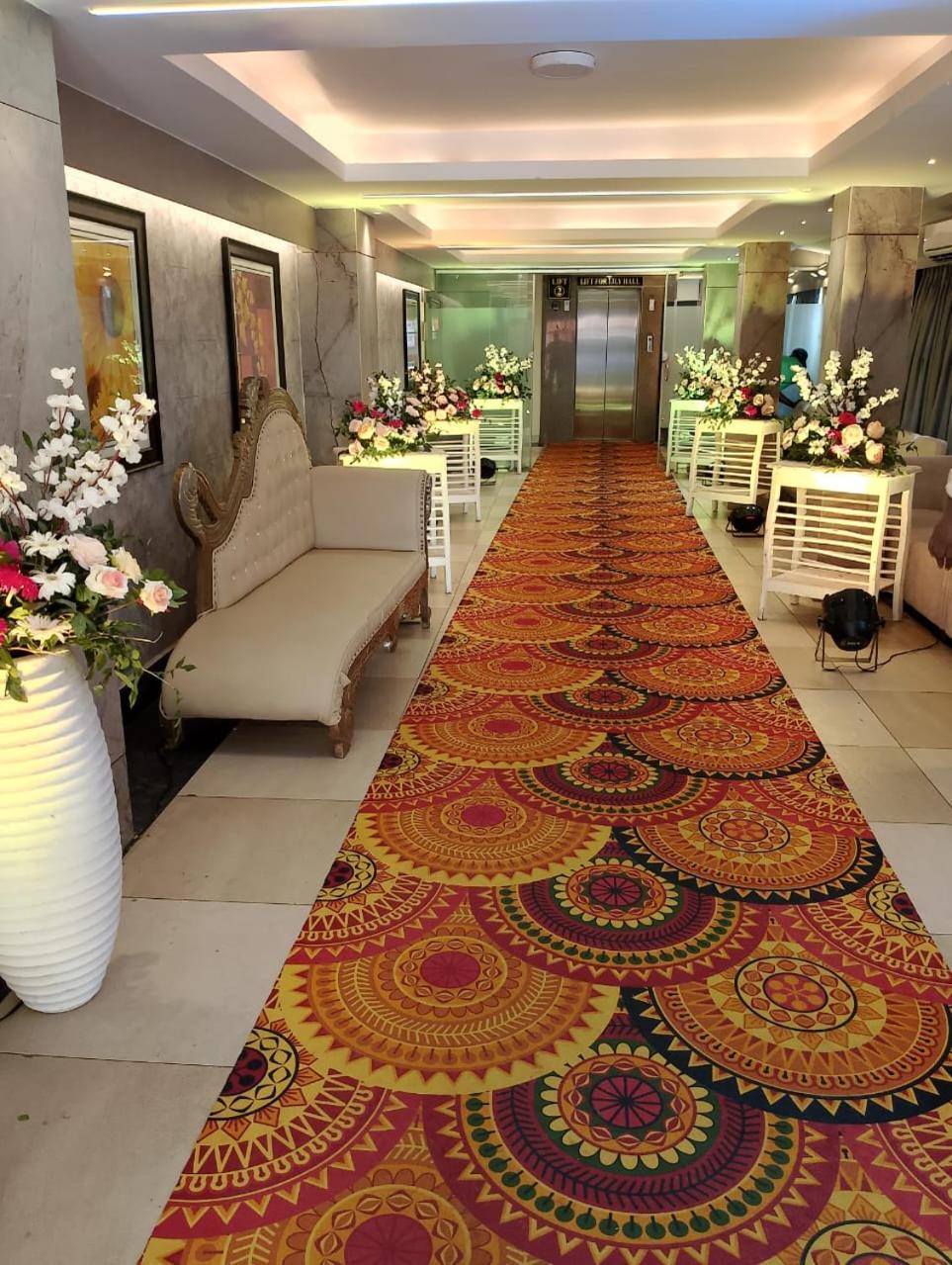 Hotel Pushpak Bhubaneswar Exterior foto