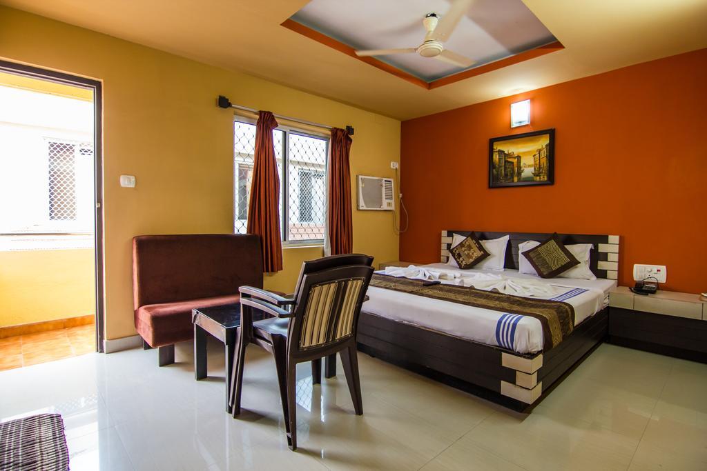 Hotel Pushpak Bhubaneswar Exterior foto